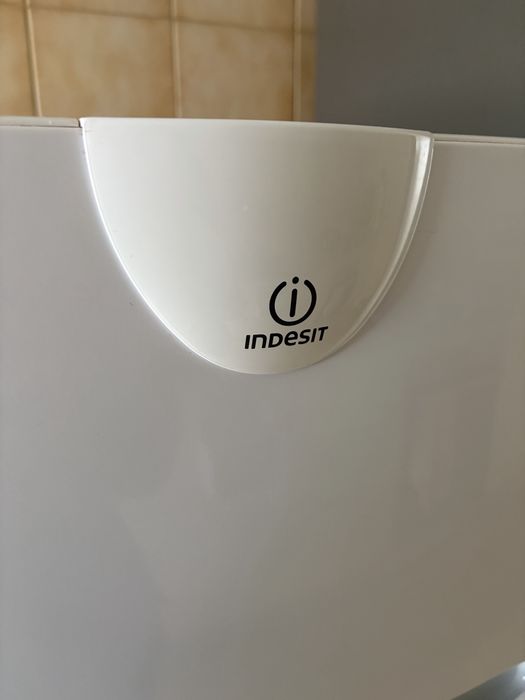 Geladeira indesit