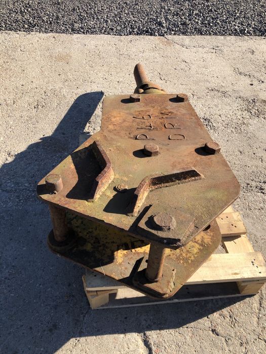 Młot hydrauliczny do koparki