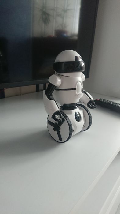 Робот, інтерактивний. Іграшка як для дорослих так і для дитини. Новий.