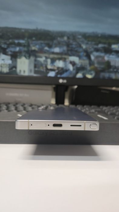Samsung S25 Ultra 12/1TB, офіційний