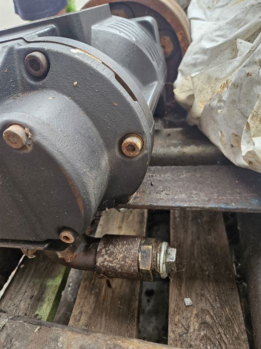 Sprężarka śrubowa Rotorcomp EVO6