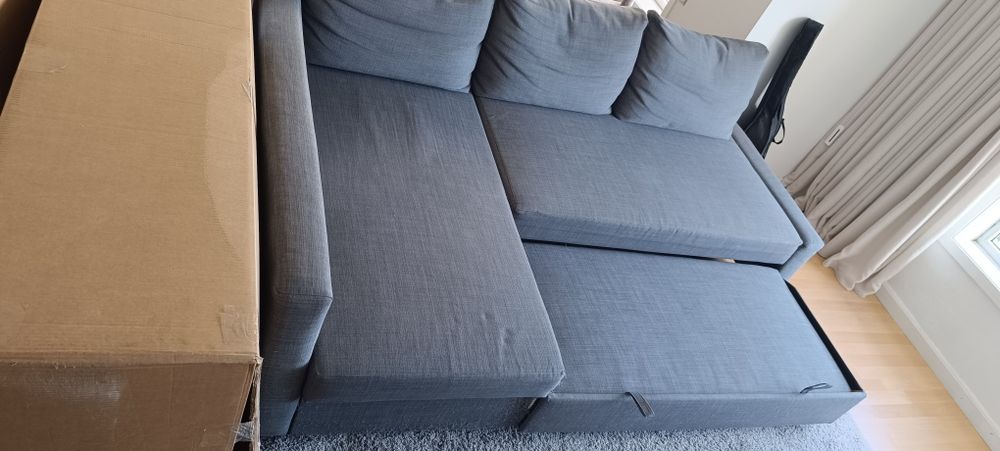 Sofá Cama com Arrumação