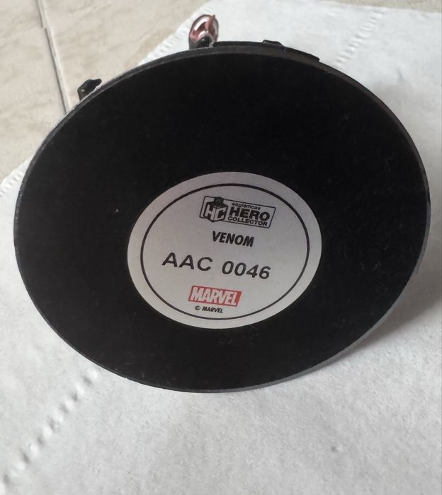 Venom Marvel Metal Figure Hero Collector