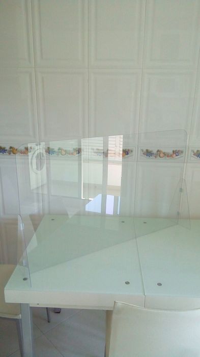 Peças de acrilico 100x60