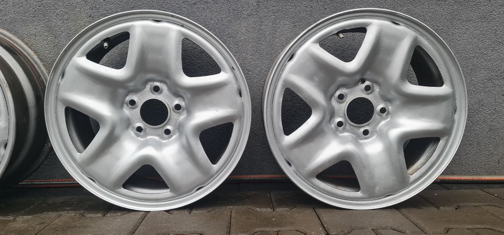 "17 5x114.3 Kia Hyundai Mazda Toyota