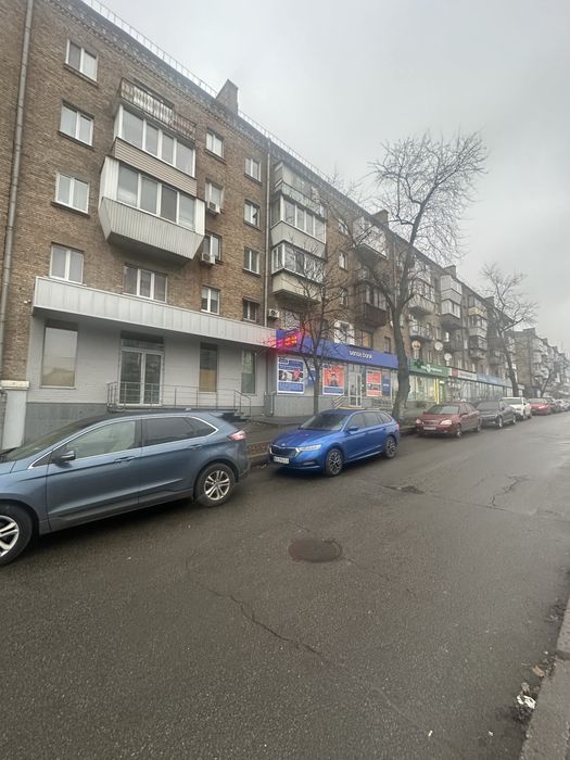Пряма пропозиція! Продаж 92 м2. Фасад!