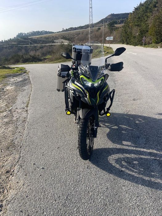 Benelli TRK 702X