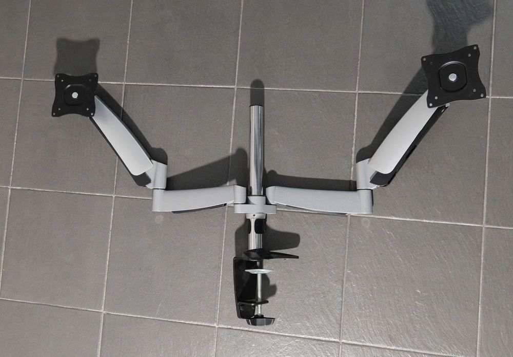 Suporte Articulado Duplo para 2 Monitores – Fixação Mesa