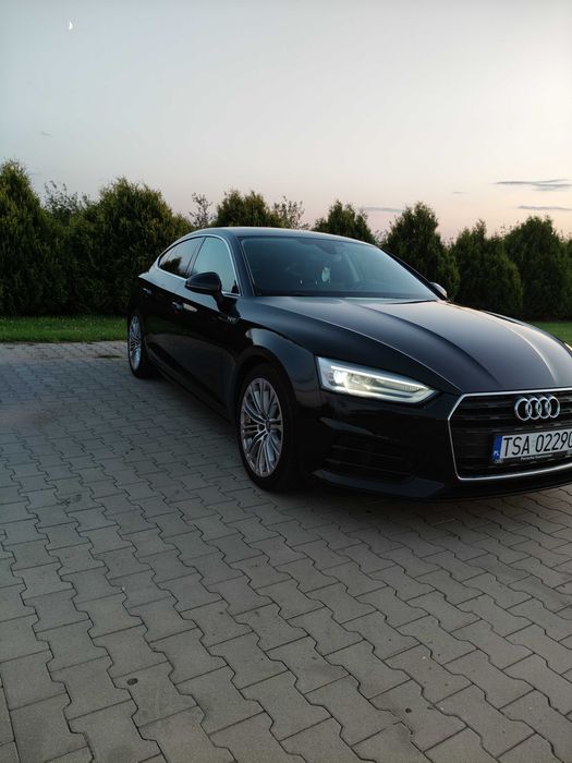 Samochód Audi A 5
