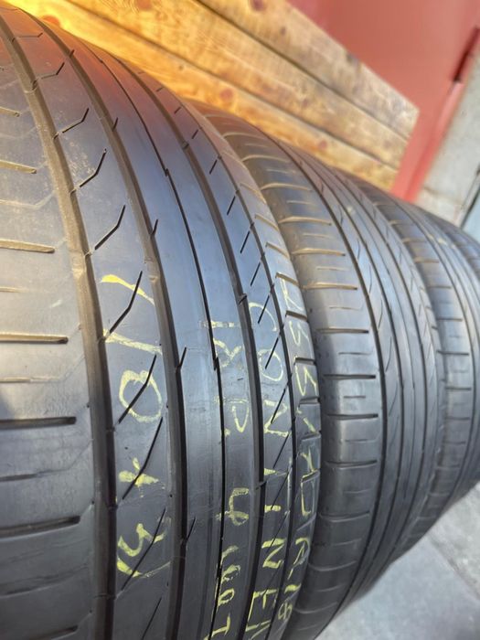 Шини літні 255/40 R18 Continental