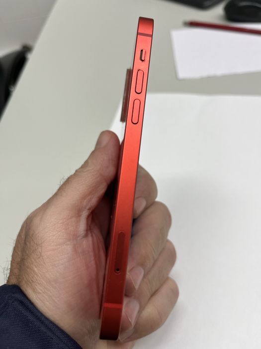 Iphone 12 red de 64 GB 160€