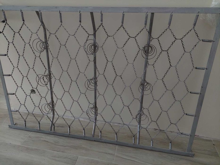 Cama de Ferro Antiga