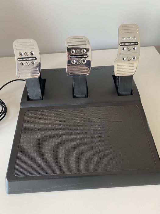 Volante Thrustamaster t300 Ferrari Integral Alcantra Edition Ps/pc