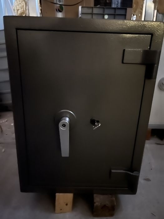 Сейф Банкспецзахист вогневзломотревкий, вибір