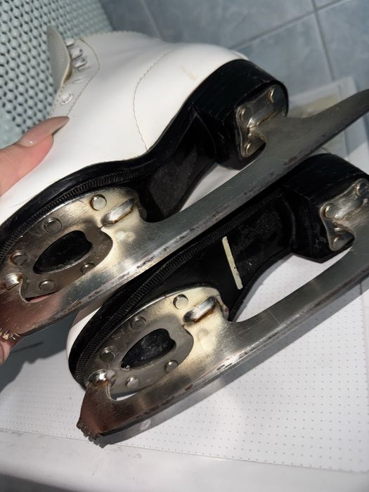 Коньки детские  28 размер