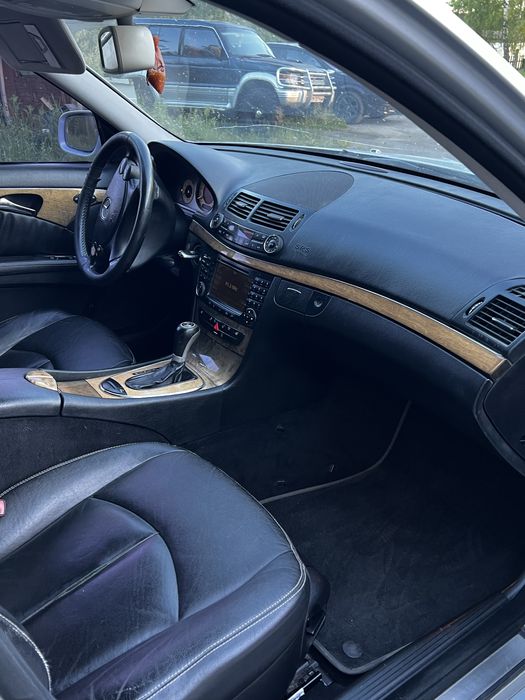 Mercedes e211 2007 3.0