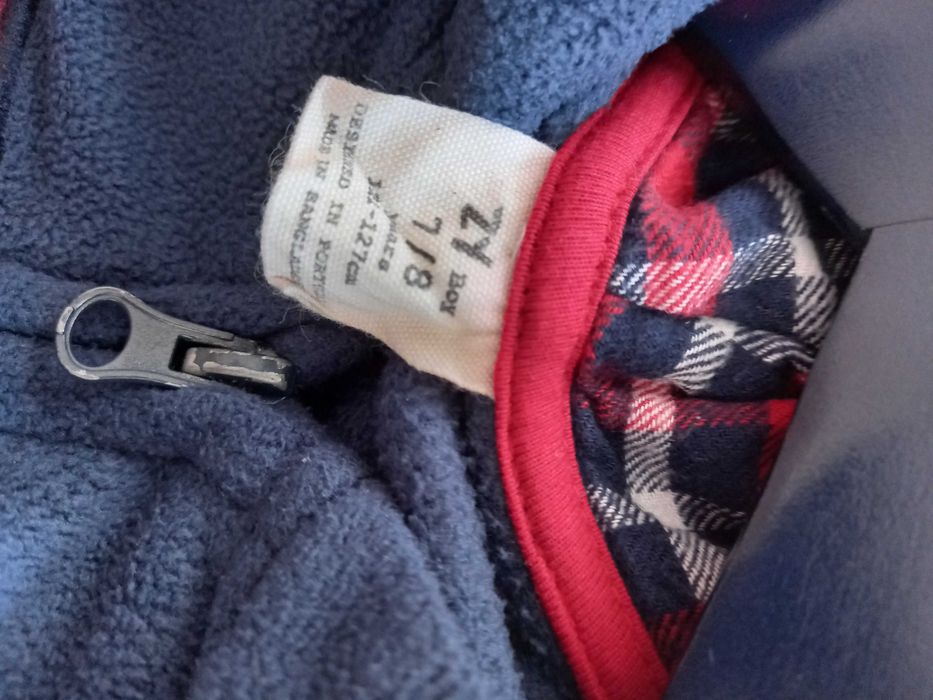 Casaco Zippy tamanho 7-8