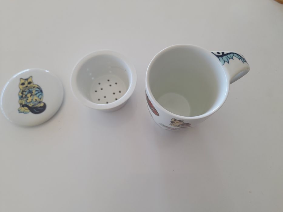 Conjunto de chavenas de chá com coador, marca Gato Preto