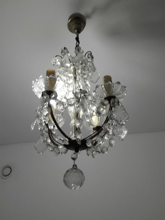 Candeeiro de quarto teto antigo, muito bonito