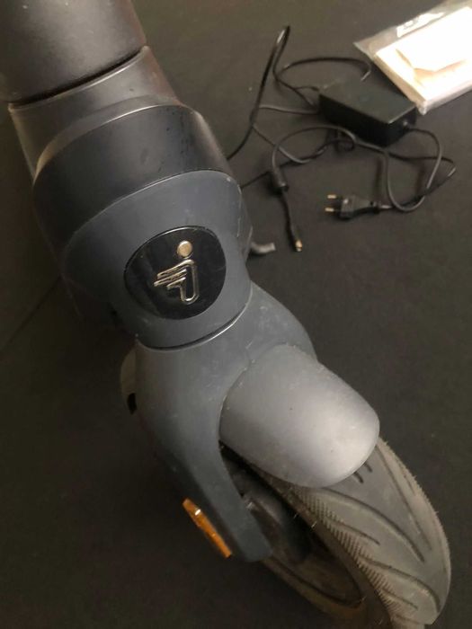 Trotinete Ninebot E2 PRO comprada há 3 meses Vendo ou Troco