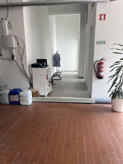 Arrenda se Espaco Para Engomadoria