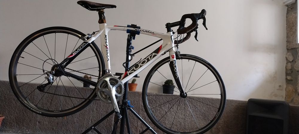 Bicicleta de estrada carbon