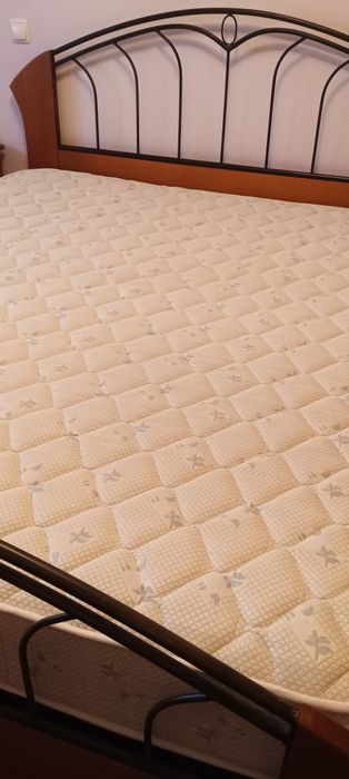 Colchão ortopédico usado
