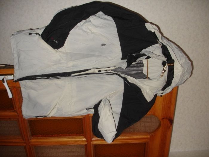 Лыжная всепогодная курточка