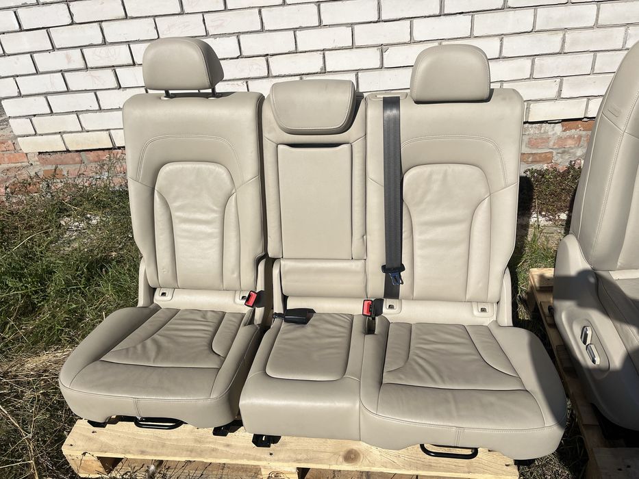 Салон audi q5 2011-2016