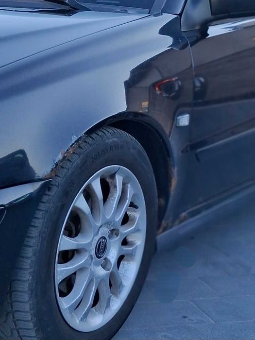 VOLVO V40 1.9 Diesel 115kM