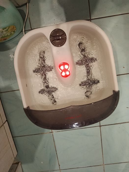 Masażer wodny hi tech.opis.!!!