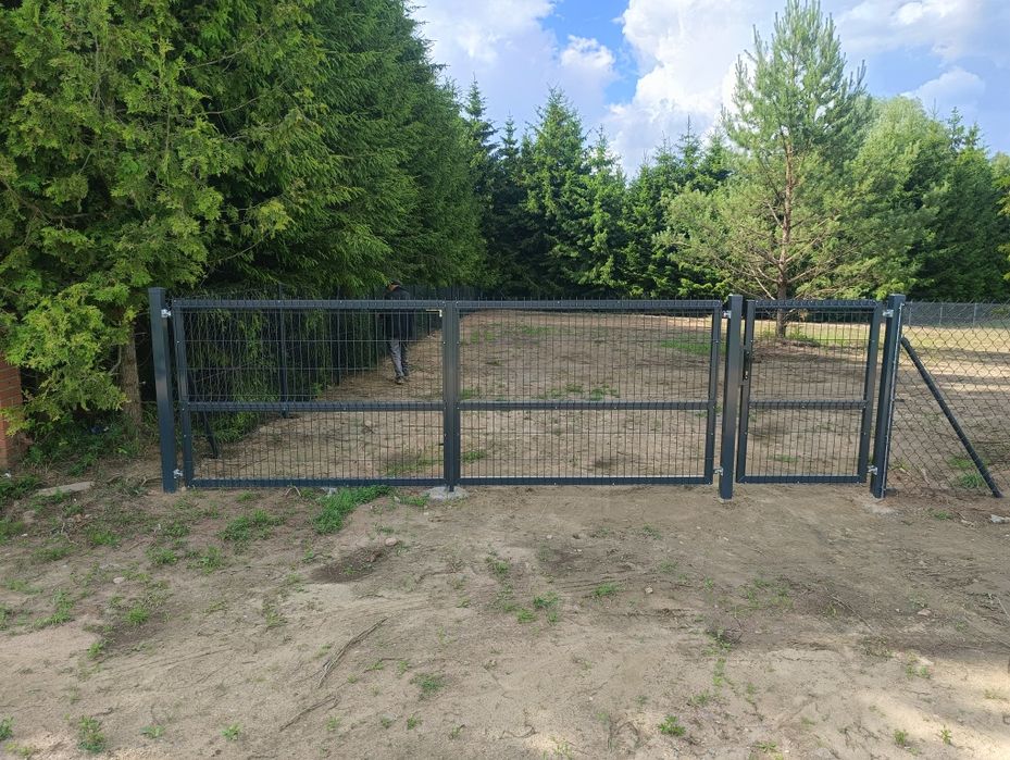 Ogrodzenie panelowe 153cm z podmurówką- Szczytno