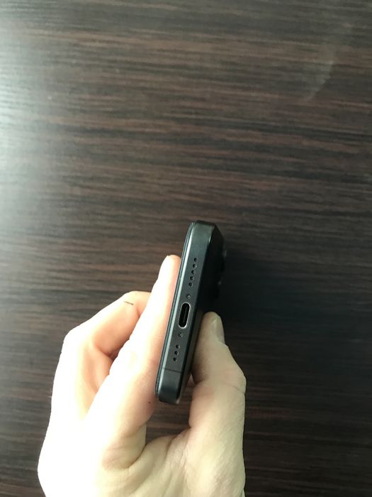 Apple iphone 15 Pro 128Gb Black Titanium Neverlock