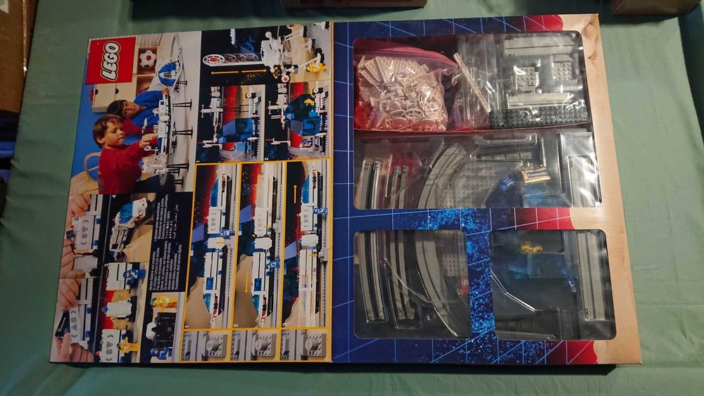 Lego Space Classic II: 6990; 6986; 6941; 6886; 6830; 6893; 6897