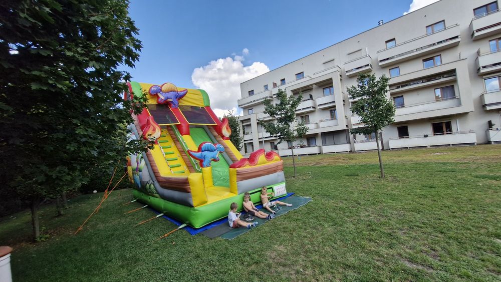 Wynajem zjerzdzalni dmuchanej