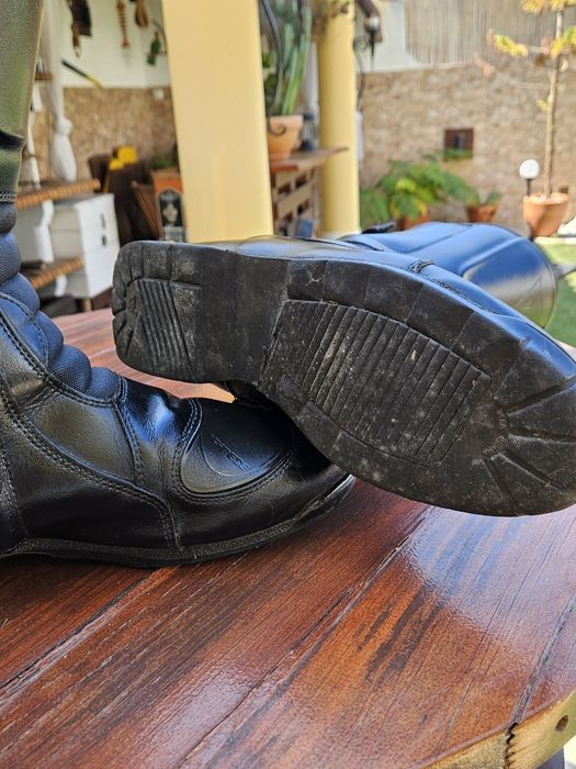 Botas Dainese n44 pouco usadas