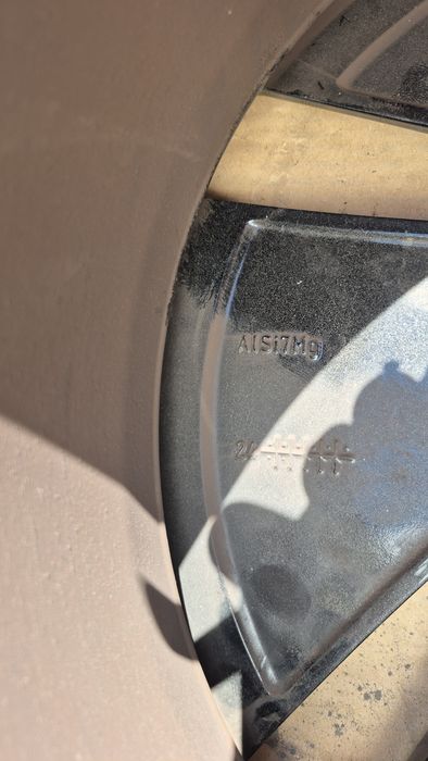Felga aluminiowa 1 sztuka 17" 5x112  et41 7J otwor 57,1