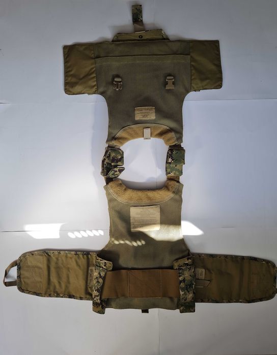 RBAV Kamizelka Plate Carrier AOR2 Nowa Medium Nowa Crye Eagle