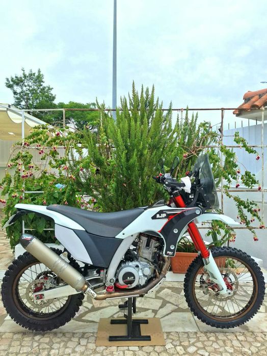 AJP PR7 650 Adventure - 2017