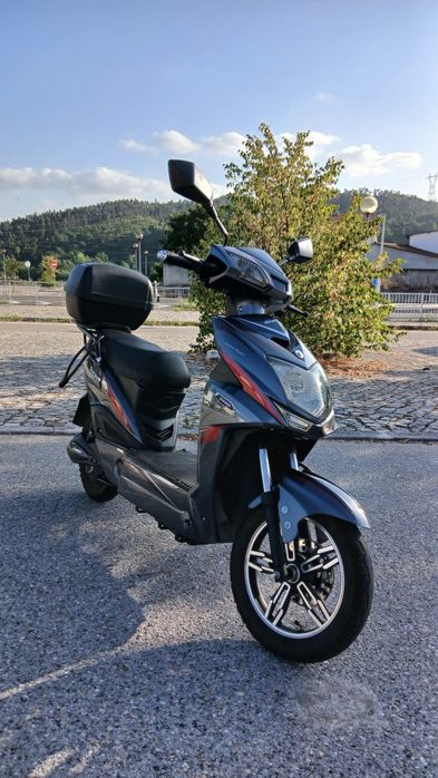 Scooter Elétrica  em perfeito estado