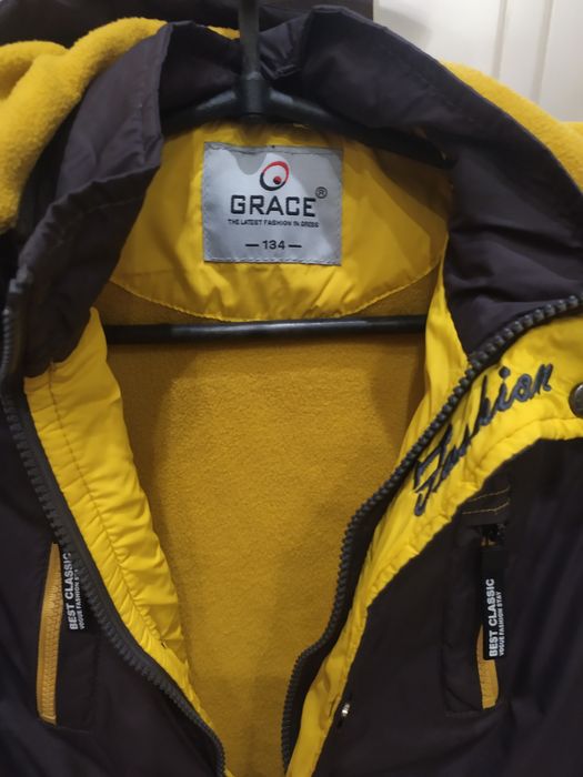 Куртка демисезонная,куртка