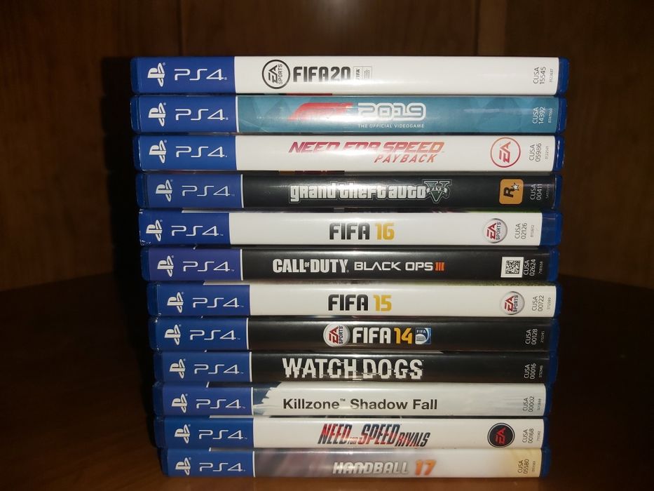 Playstation 4 | Câmara | 2 Comandos | 12 Jogos64552106025346122