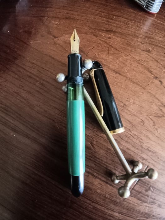 Caneta de aparo Pelikan 120