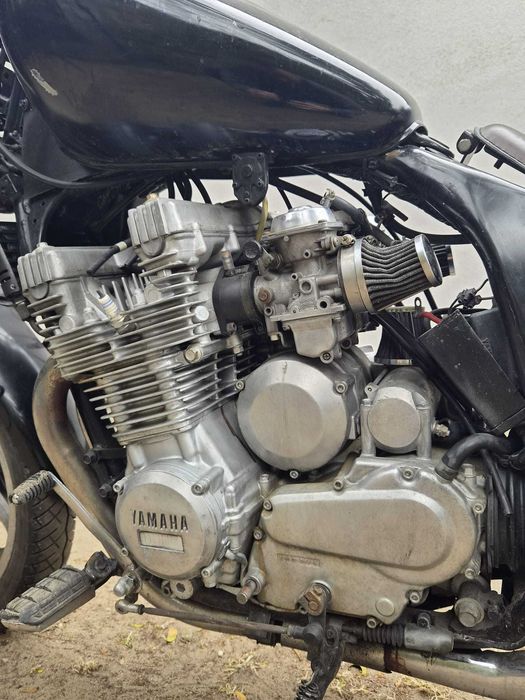 Yamaha XJ900S custom bobber dla fana