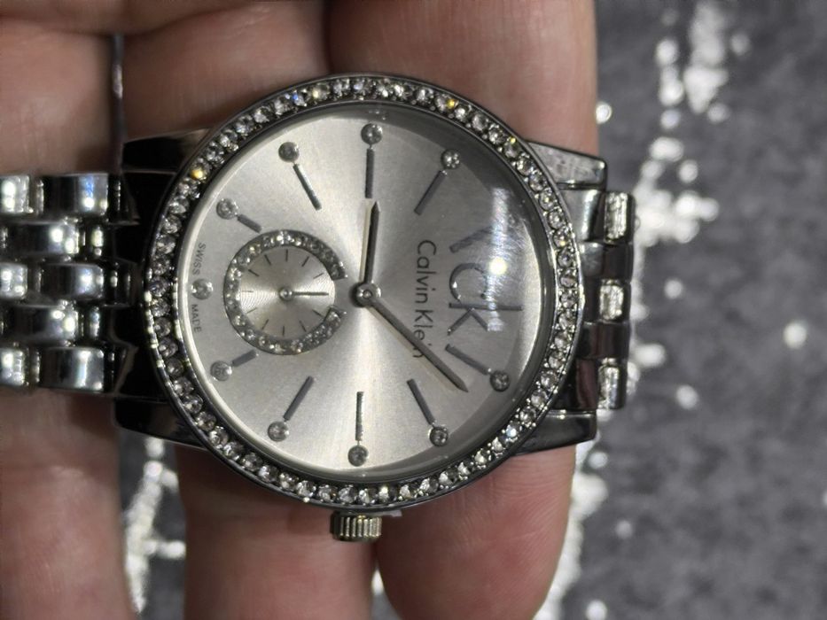 Mega zegarek damski bizuteryjny