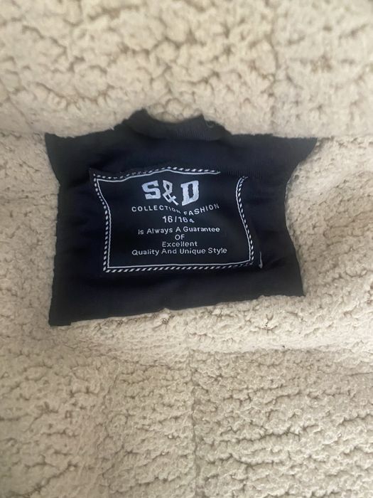 Отдам куртку 12-14 лет. урпоштою не відправляю