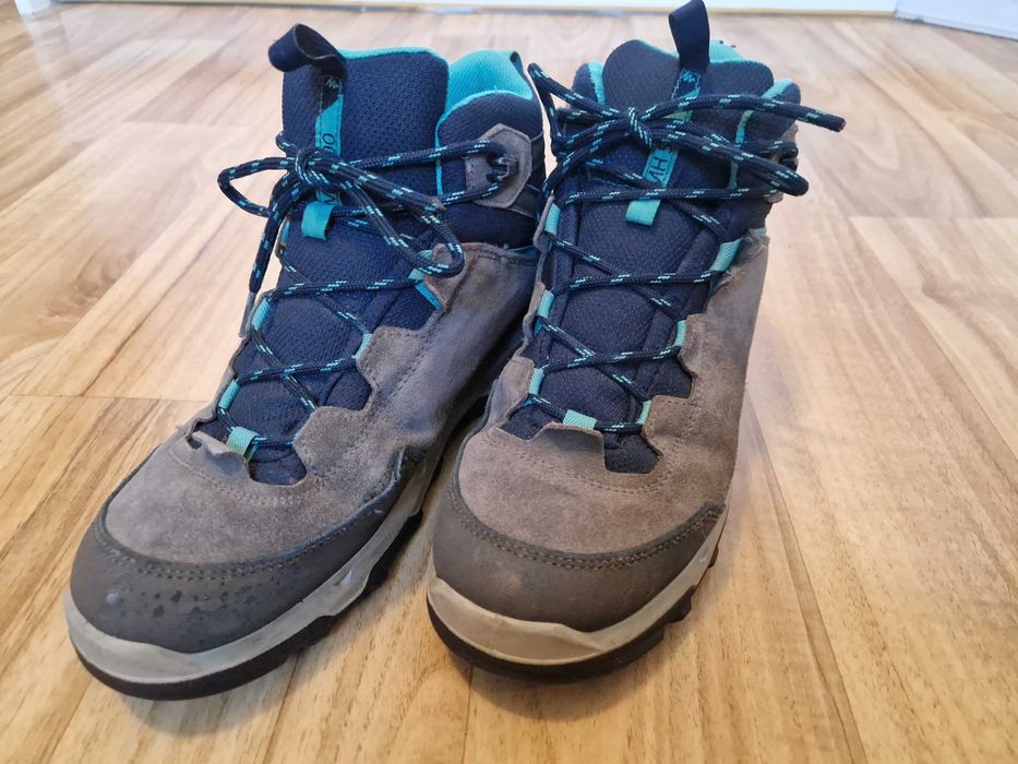 Buty młodzieżowe QUECHUA Traperki / Zimowe rozm. 39 - Tanio, Warszawa