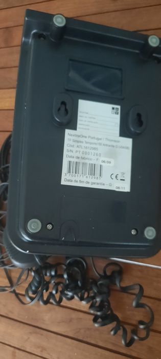 Telefone antigo preto