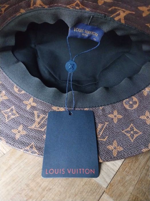 Louis Vuitton czapka rybaczka