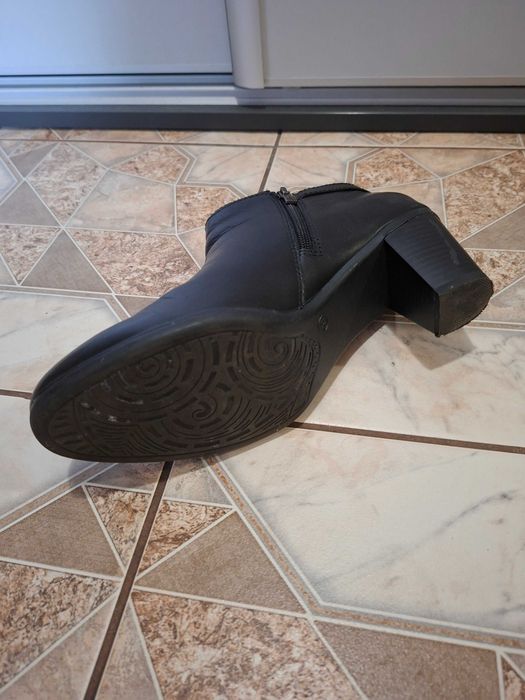 Buty botki ze skóry rozmiar 41